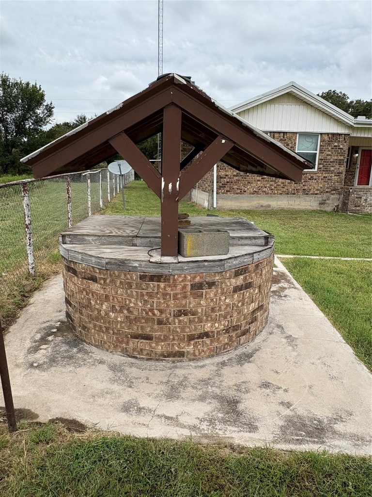 7342 Fm 1810 - Photo 6
