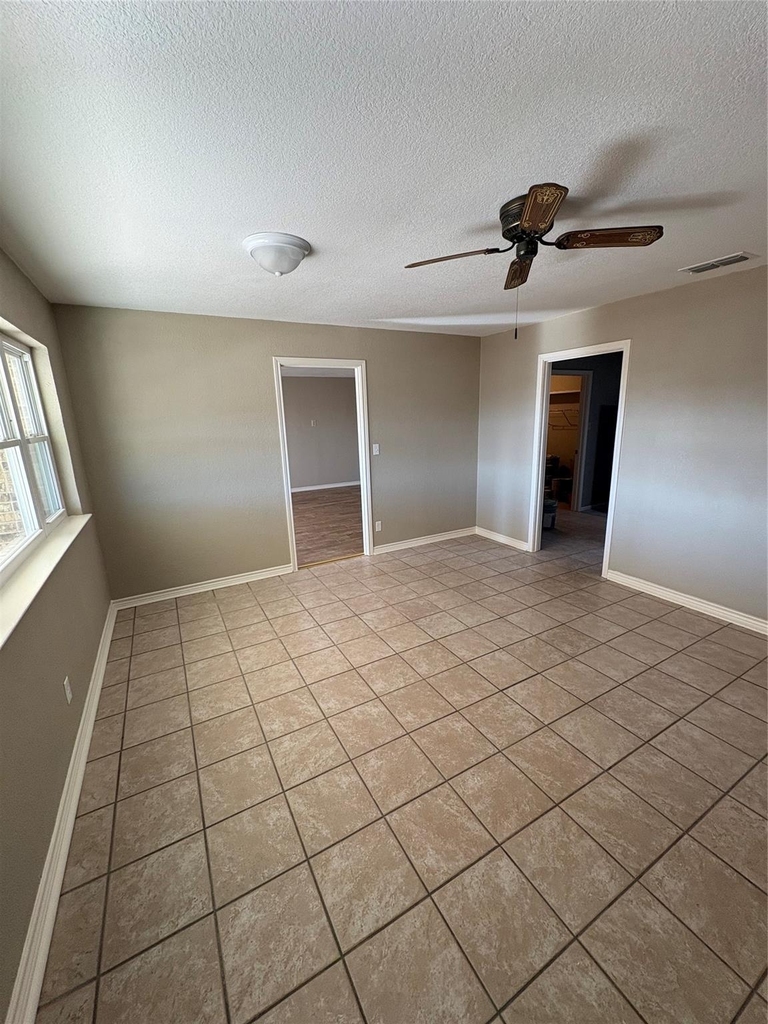 7342 Fm 1810 - Photo 14