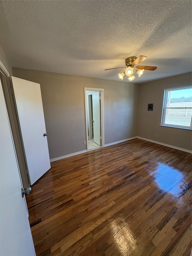 7342 Fm 1810 - Photo 22