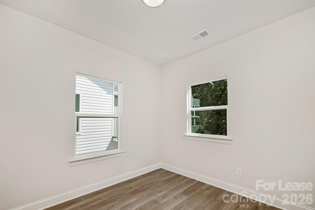 2309 Ellen Avenue - Photo 13