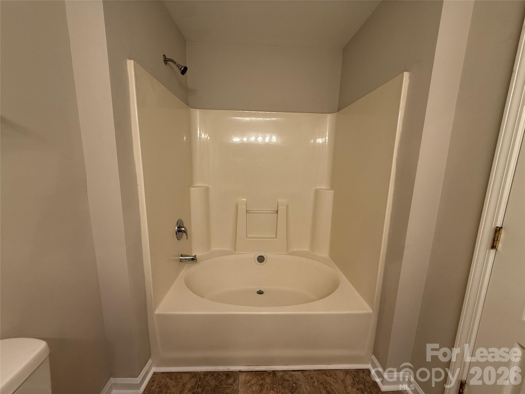 7333 Michaels Landing Drive - Photo 13