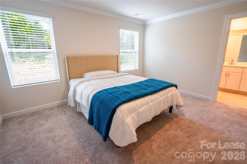 508 Tayberry Lane - Photo 4
