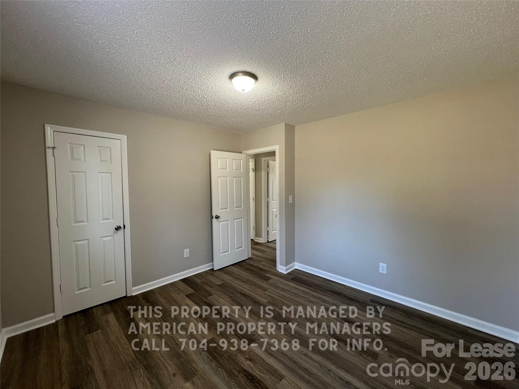 297 Rustic Road - Photo 5