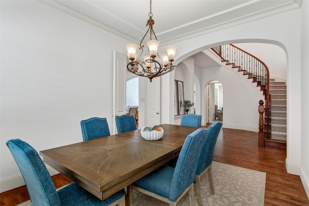 846 Deerfield Road - Photo 6