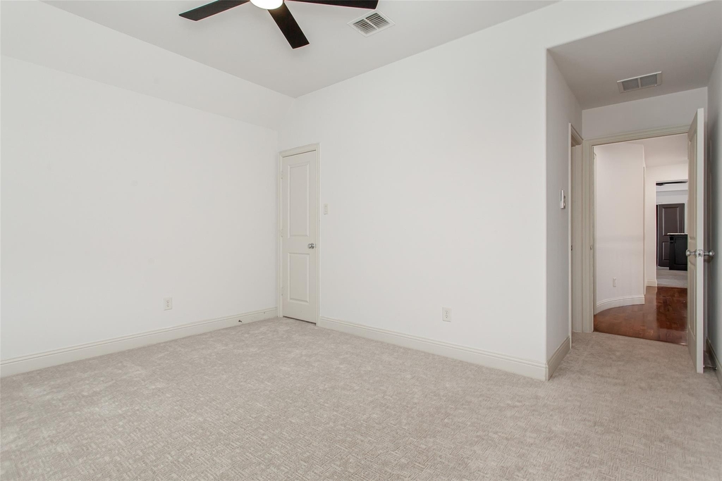 846 Deerfield Road - Photo 30
