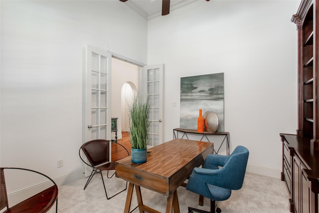 846 Deerfield Road - Photo 3