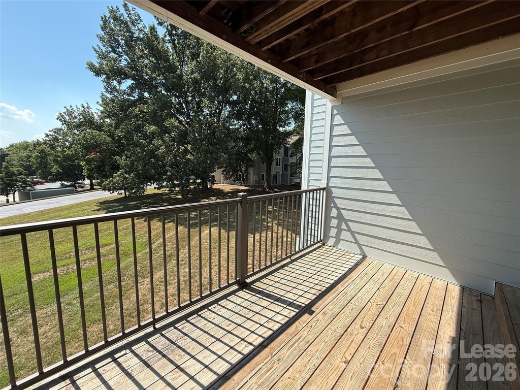 18809 Nautical Drive - Photo 3
