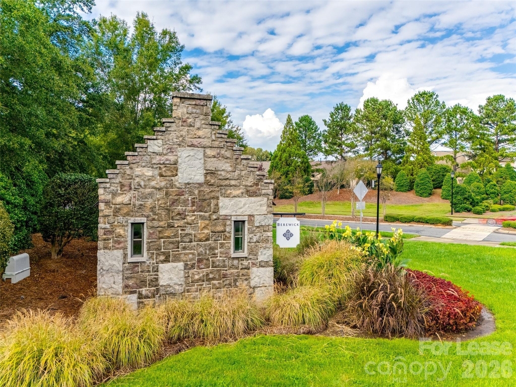 9736 Springholm Drive - Photo 29