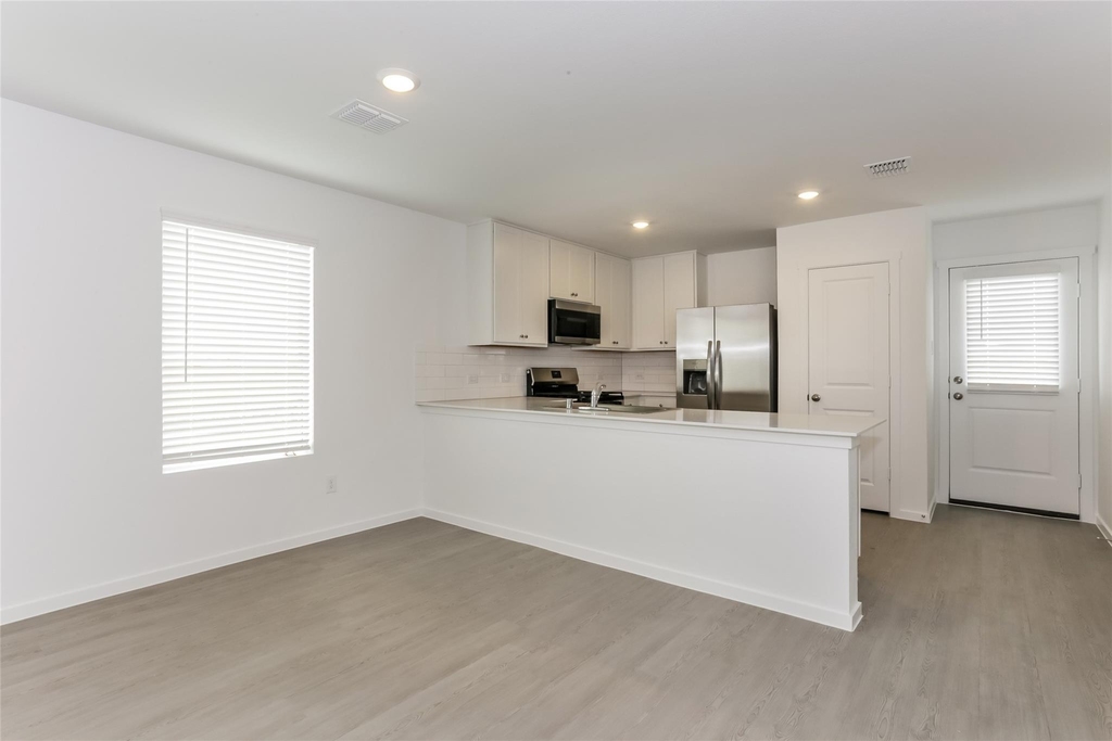 1321 Buckaroo Boulevard - Photo 3