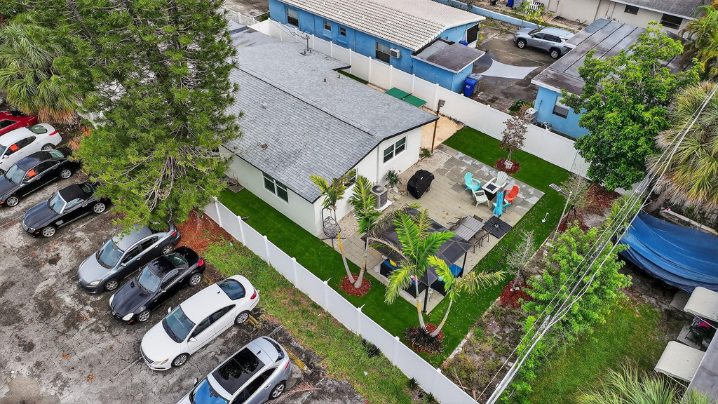 108 Se 11th Avenue - Photo 45
