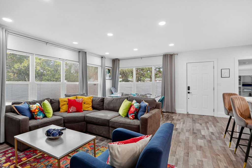 108 Se 11th Avenue - Photo 5