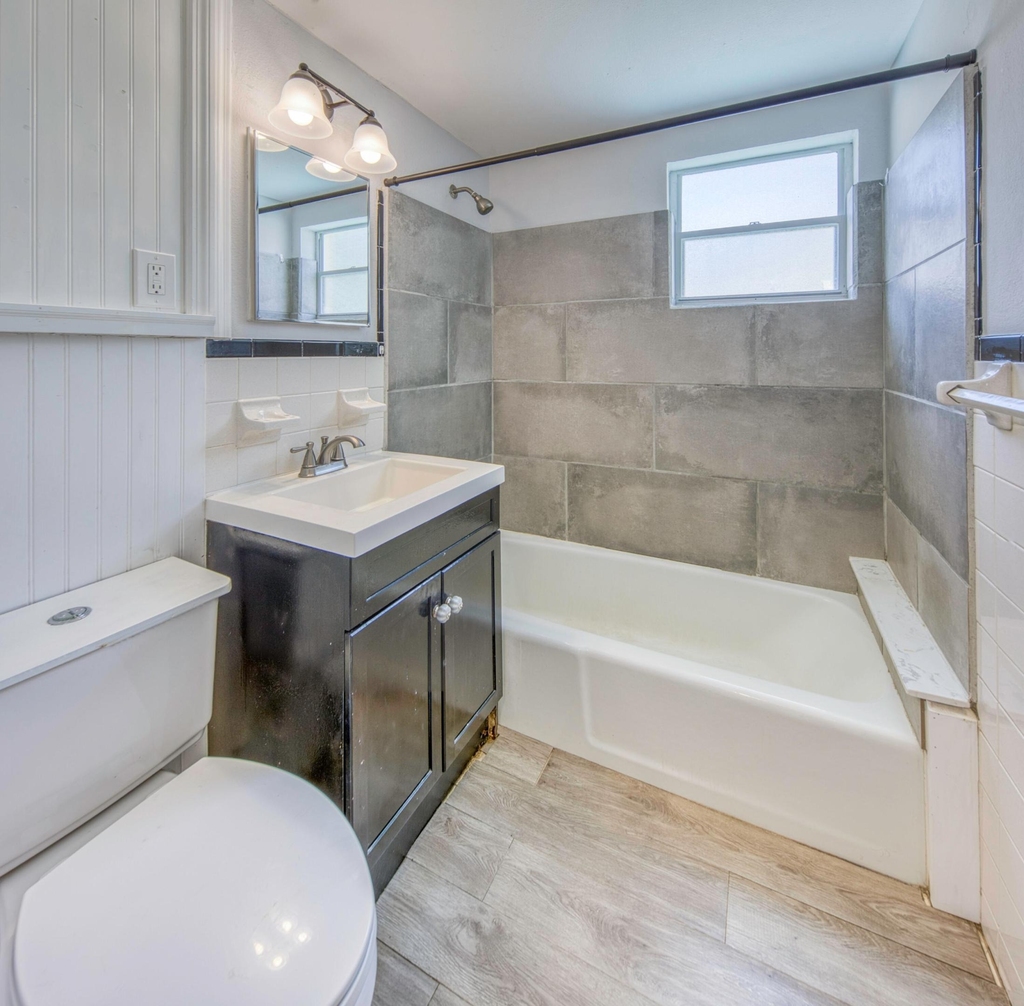 216 S Ocean Breeze - Photo 16
