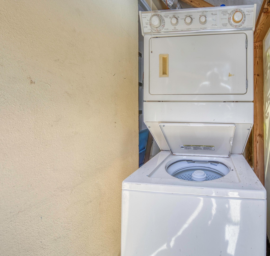 216 S Ocean Breeze - Photo 17