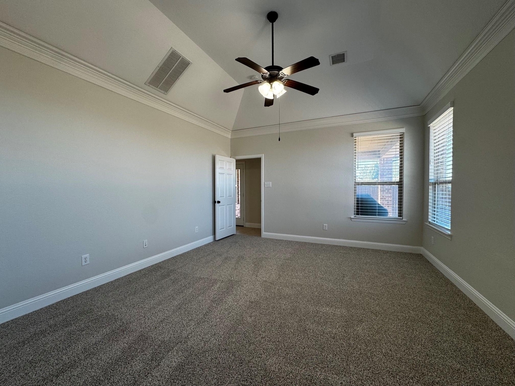 1481 Kirkwood Lane - Photo 8
