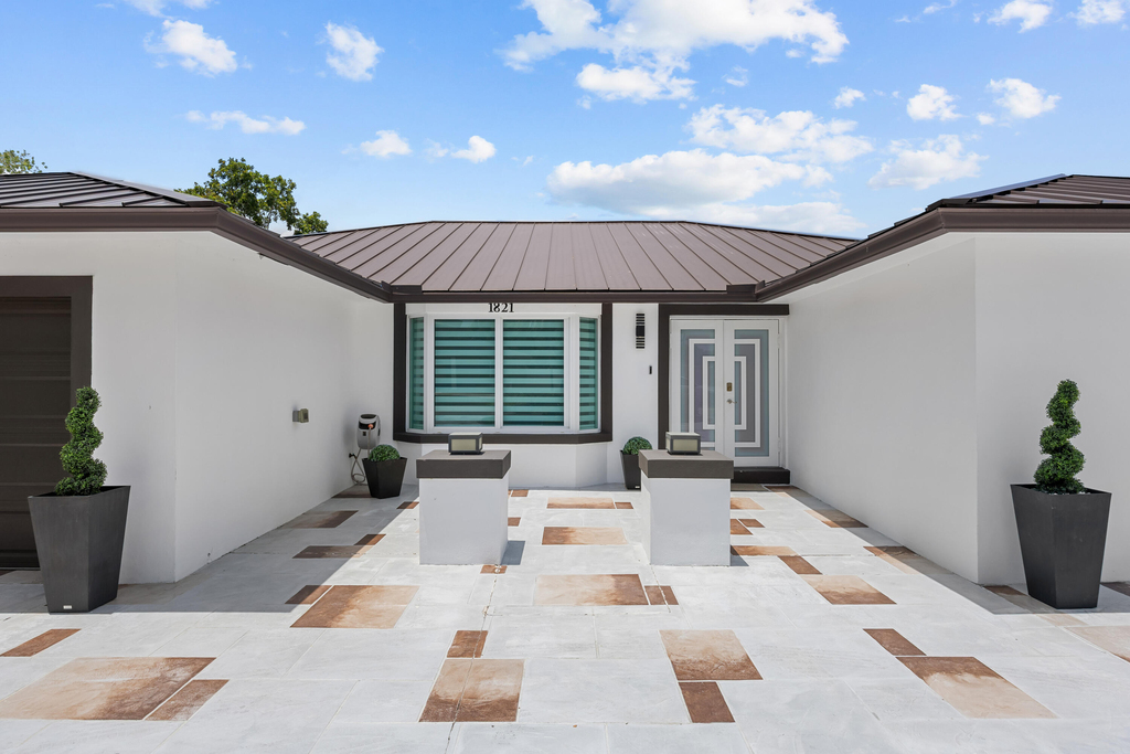 1821 Carissa Road - Photo 40