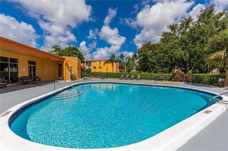 4324 Nw 9th Avenue - Photo 16