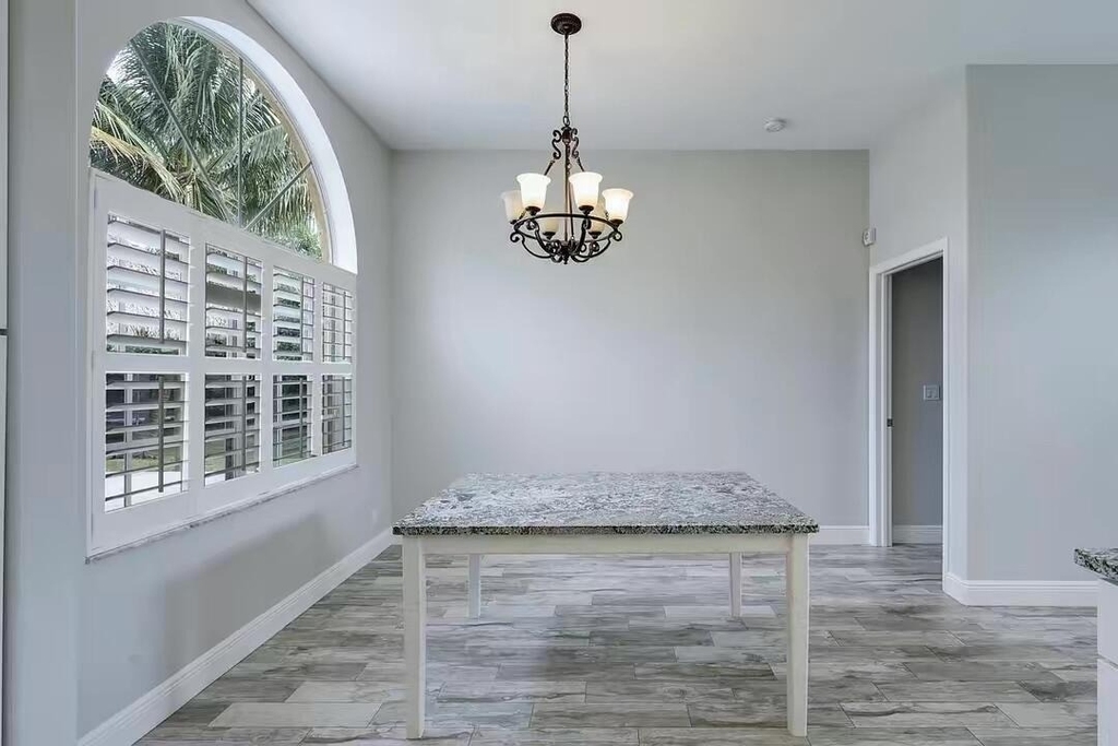 13383 Temple Boulevard - Photo 6