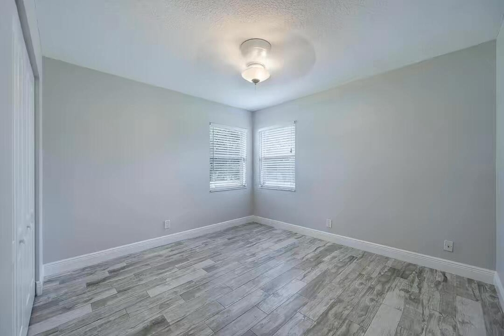 13383 Temple Boulevard - Photo 14