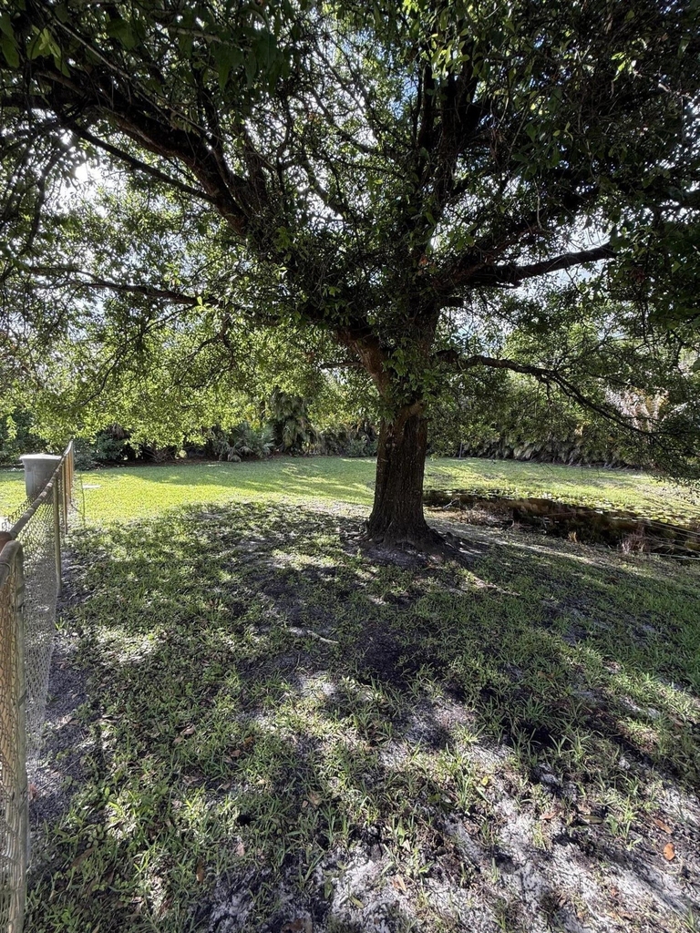 13383 Temple Boulevard - Photo 24