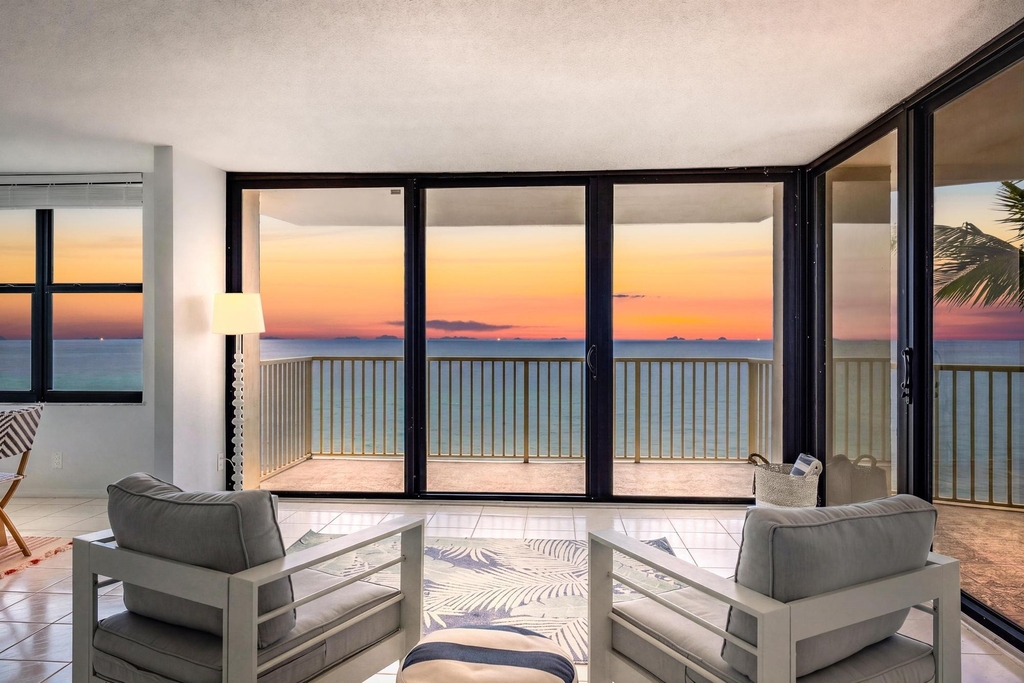 5480 N Ocean Drive - Photo 2