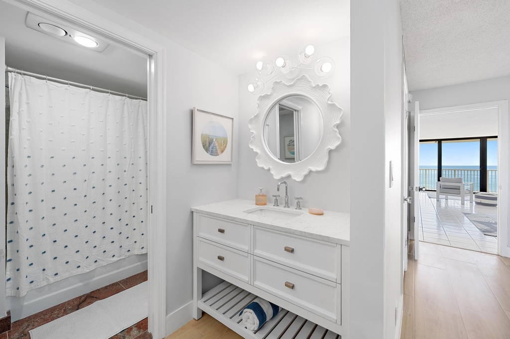 5480 N Ocean Drive - Photo 18