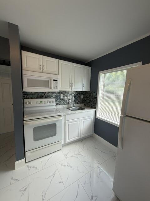 3056 Ford Road - Photo 0
