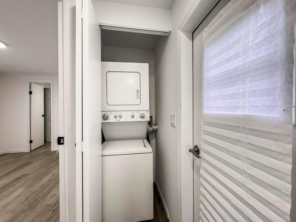 4022 68th Street N - Photo 11