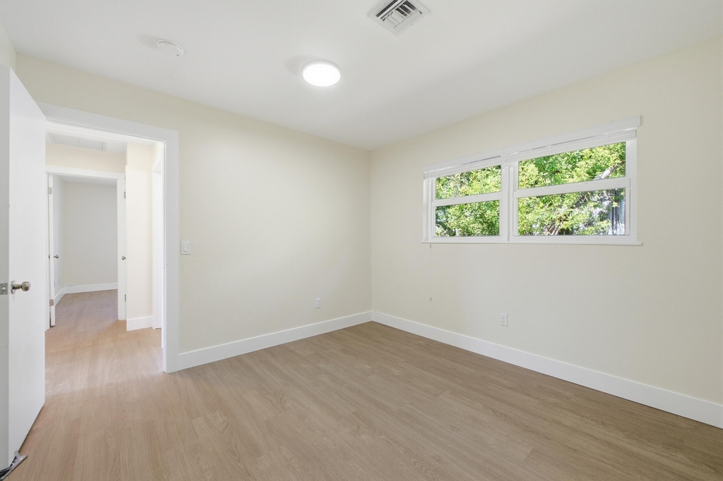 351 Wickline Boulevard - Photo 18