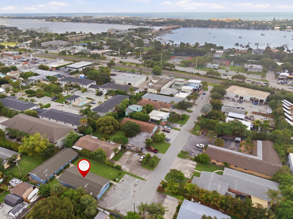 351 Wickline Boulevard - Photo 2