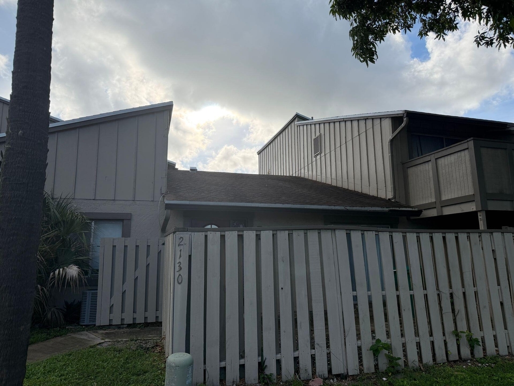 2130 Nw 58th Avenue - Photo 10