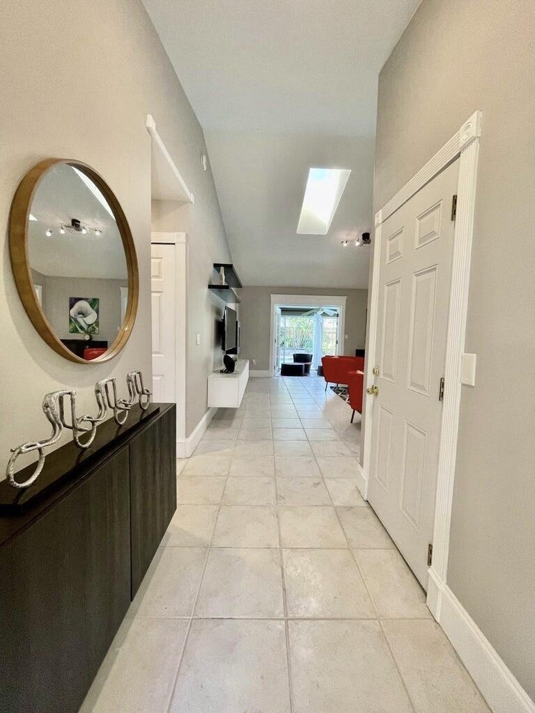1259 Denlow Lane - Photo 3