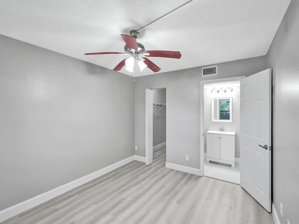 821 Nw 103rd Avenue - Photo 11