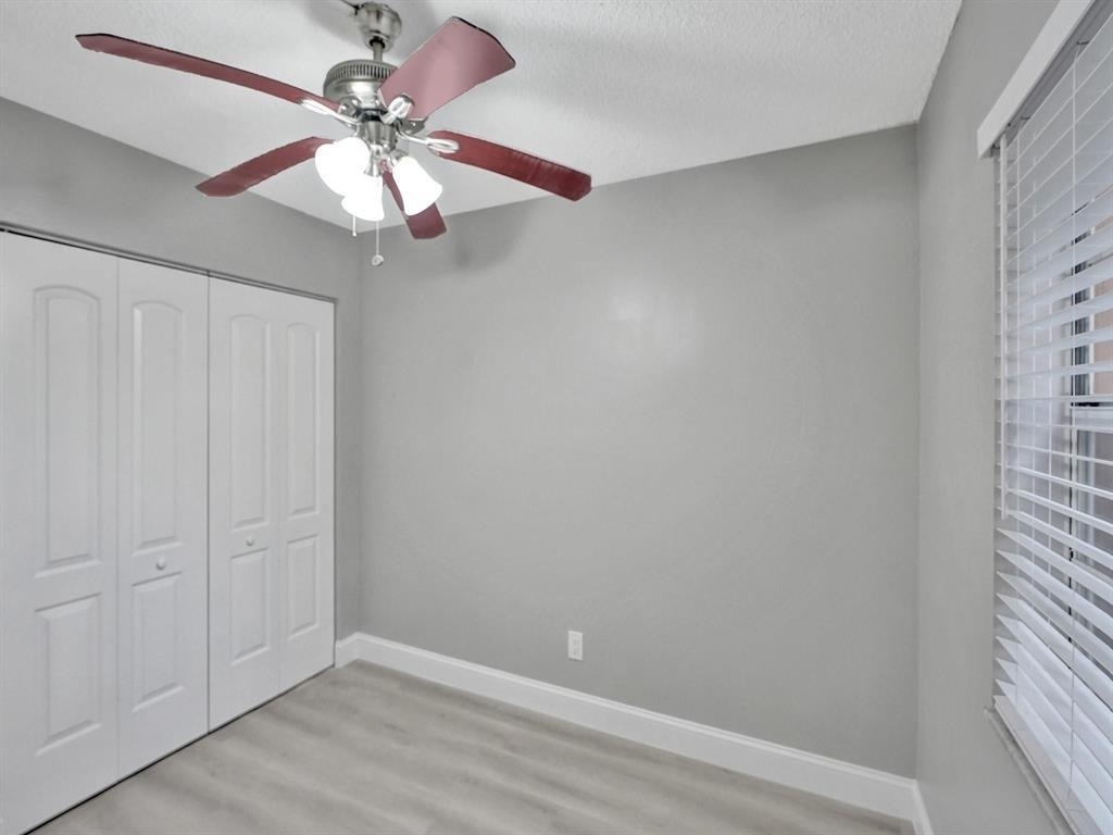 821 Nw 103rd Avenue - Photo 5