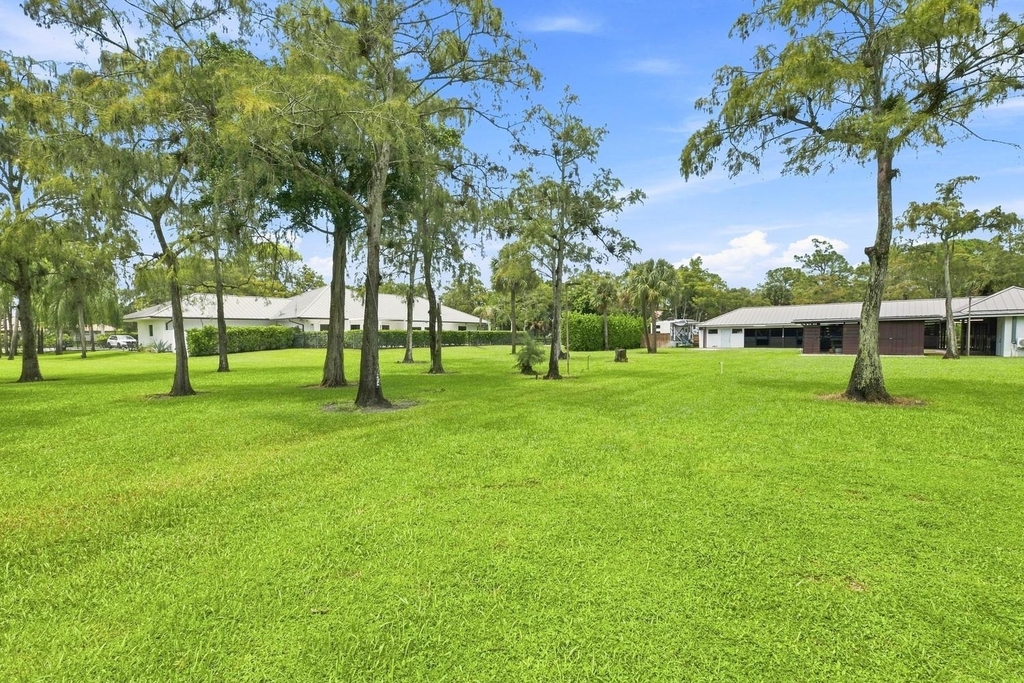 14902 Paddock Drive - Photo 24
