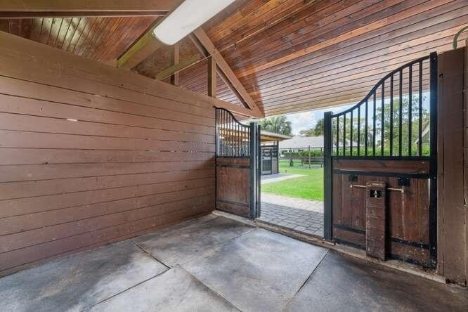 14902 Paddock Drive - Photo 31