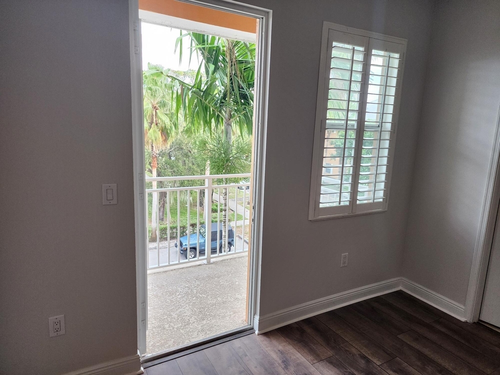 335 Sw 13th Terrace - Photo 18