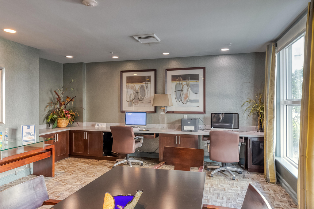 2401 Ne 65th Street - Photo 42