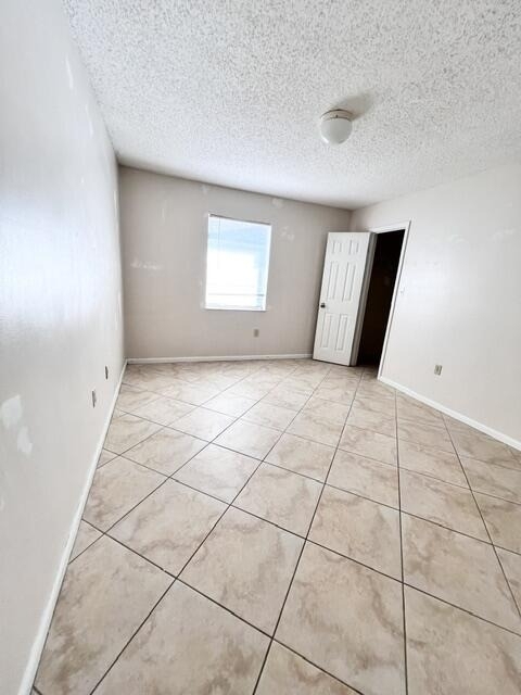 2002 S 10th Street - Photo 4