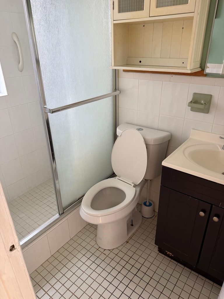 1044 Ne 16th Terrace - Photo 1