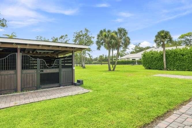 14902 Paddock Drive - Photo 11