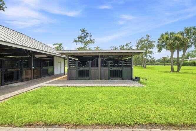 14902 Paddock Drive - Photo 12