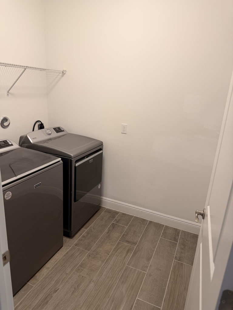 562 Parsons Way - Photo 19
