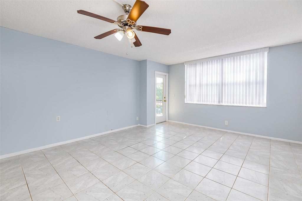 3900 N Hills Drive - Photo 21