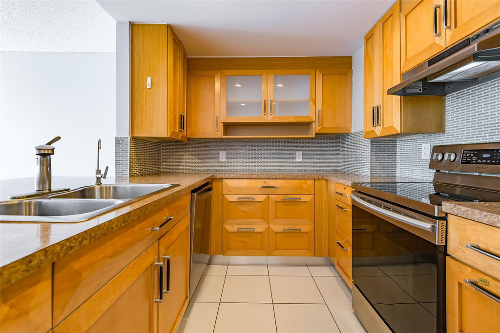 3900 N Hills Drive - Photo 6