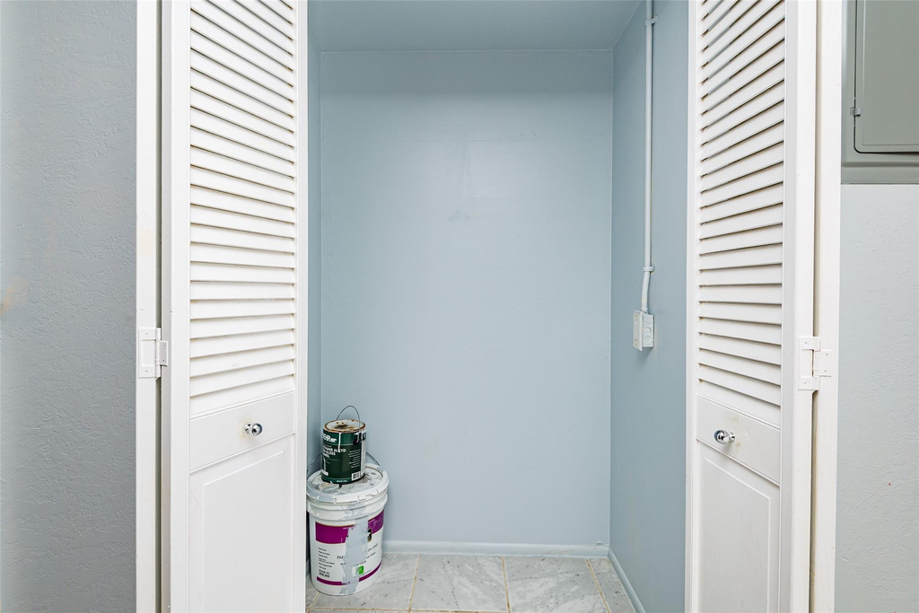 3900 N Hills Drive - Photo 20