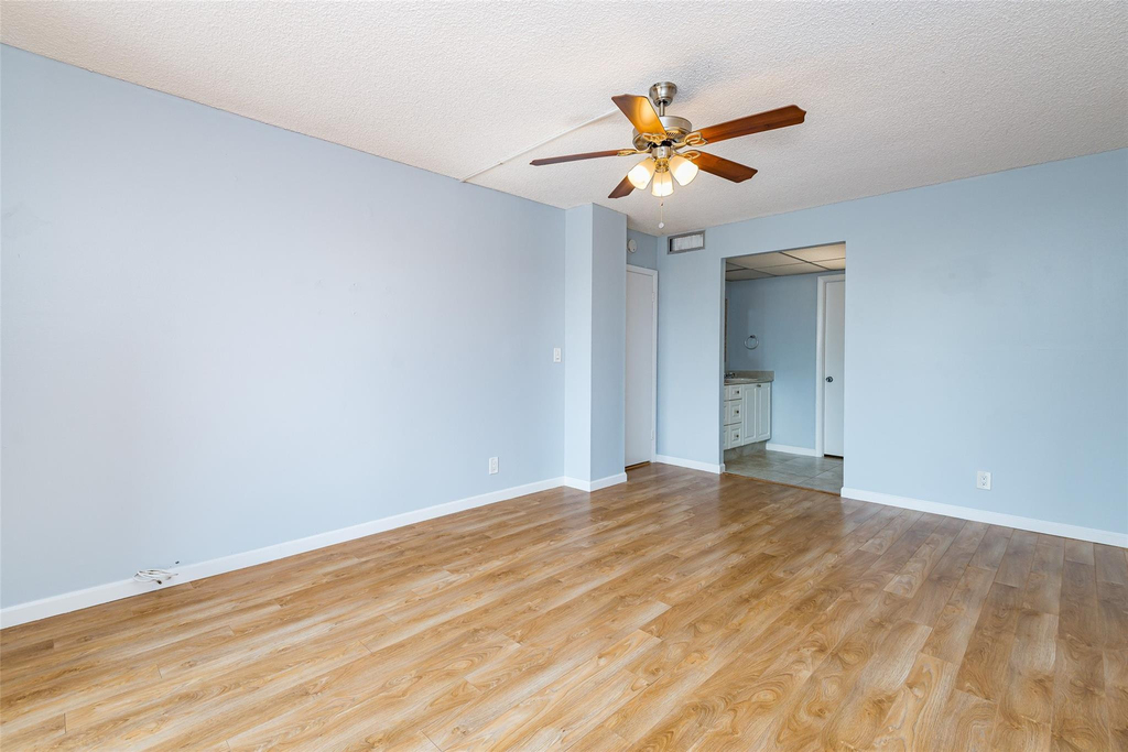 3900 N Hills Drive - Photo 15