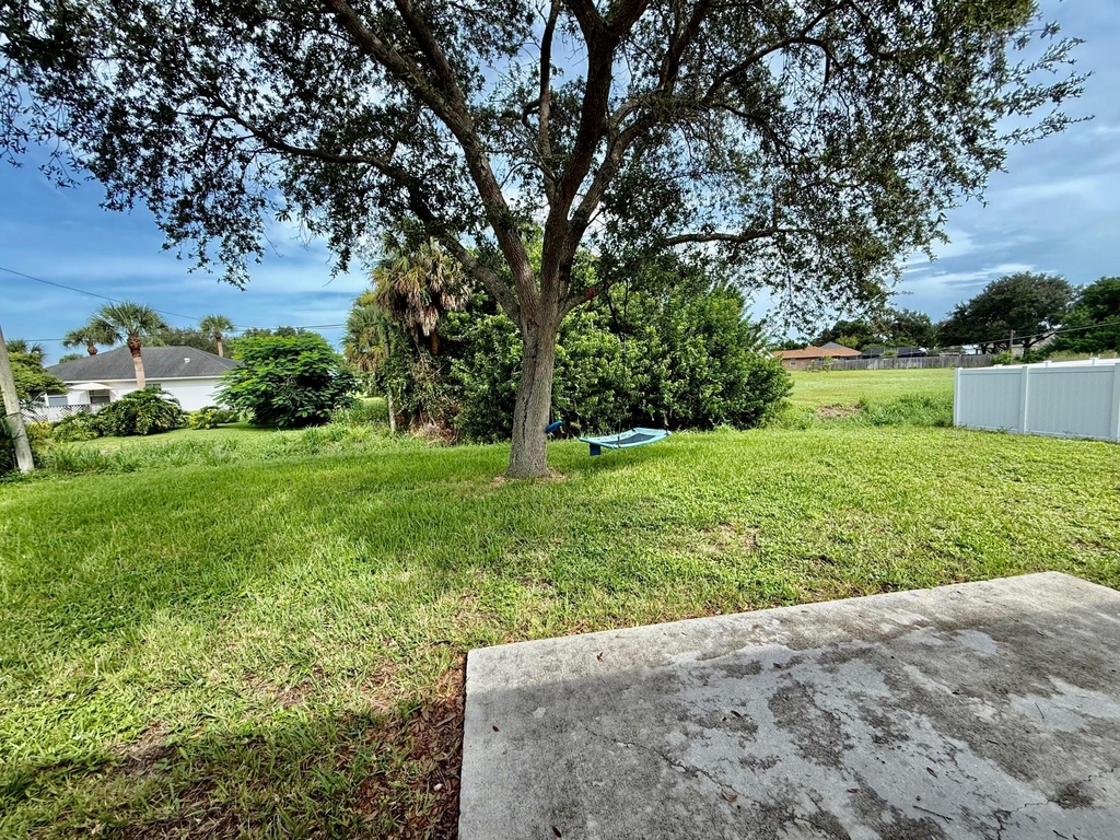 324 Seaside Terrace - Photo 15