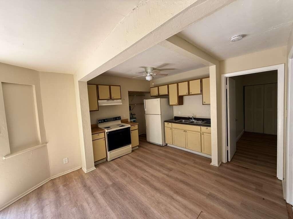 717 Sw 2nd Court - Photo 1