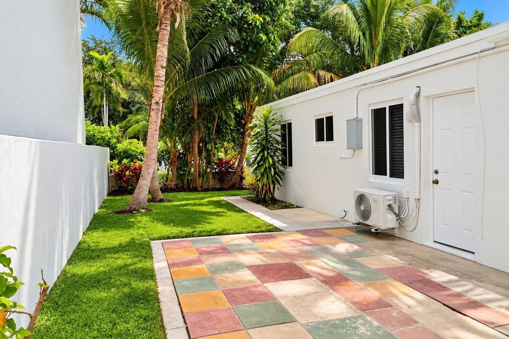 16204 Ne 18th Court - Photo 13