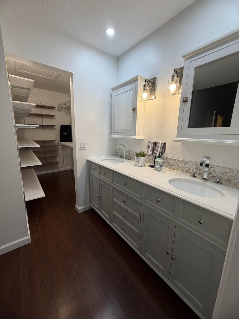 8953 Nw 23rd Street - Photo 24